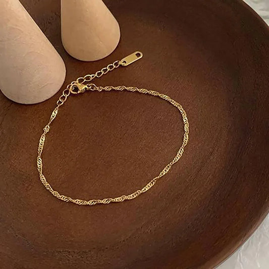 1. gioielli - catena sottile ondulata in acciaio inossidabile dorato